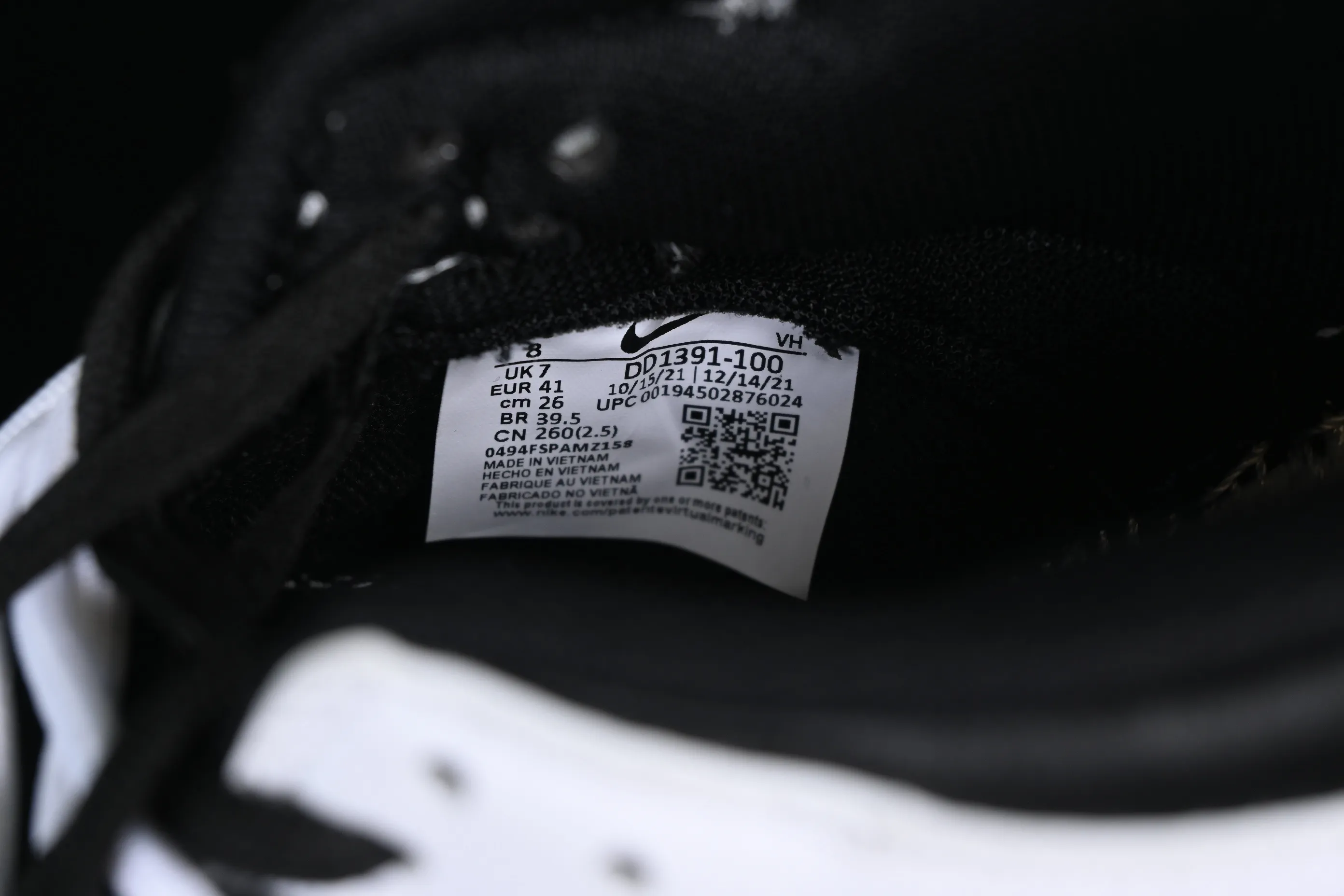 All categories Nk SB Dunk series Nk SB Dunk Low low-top sneakers Nk Dunk Low Reverse Panda-Little Monster SB strap low-top casual sneakers DD1391-100